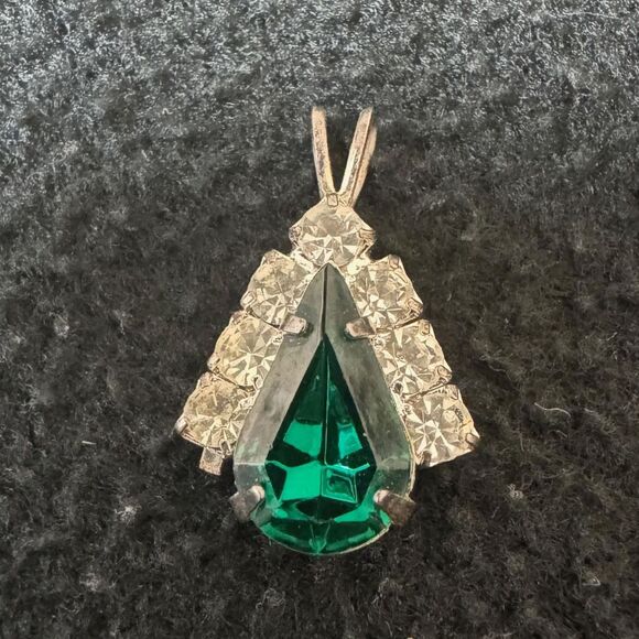 Vintage Bug Charm Jewelry Pendant Necklace Emerald Green Stone Teardrop Statemen - Picture 2 of 6